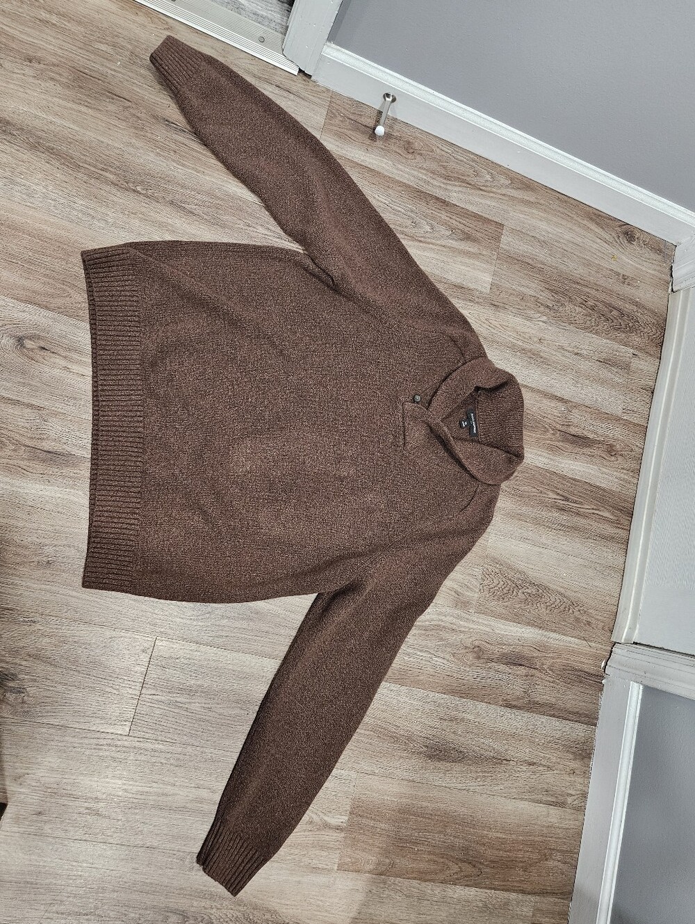 Banana Republic Men's Brown Turtleneck Sweater